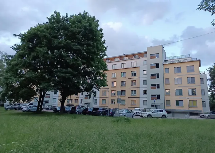 Apartment Quiet Dzelzavas Street Riga