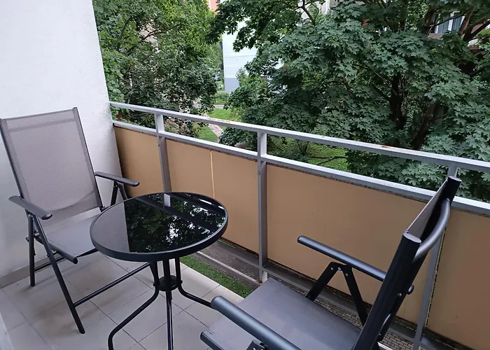 Quiet Dzelzavas Street * Riga