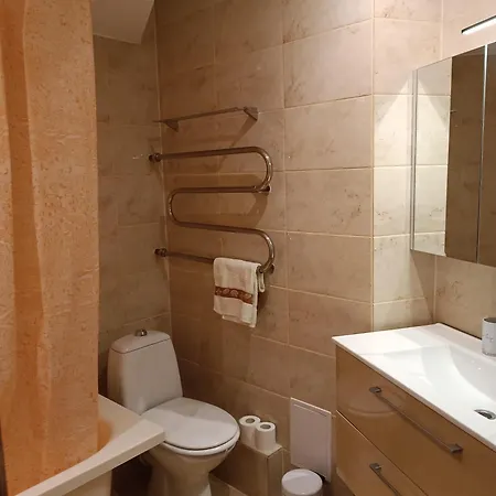 Quiet Dzelzavas Street Рига